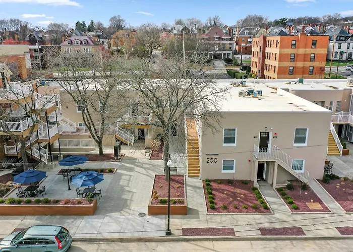 Apartment Cozy King Bed With Free Parking